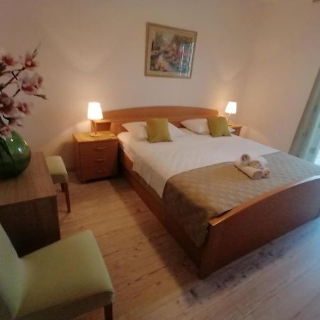 Apartmani Niki Hvar هفار المظهر الخارجي الصورة