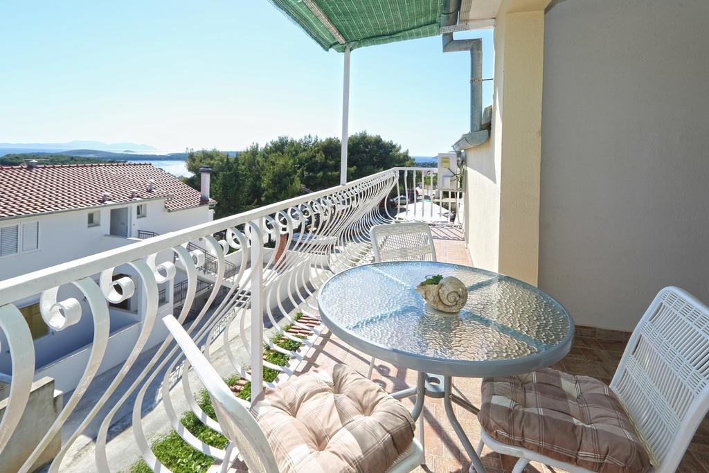 Apartmani Niki Hvar هفار الغرفة الصورة